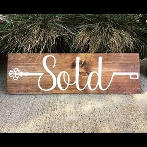 SOLD AFTER THIS SIGN! Thank you 😊